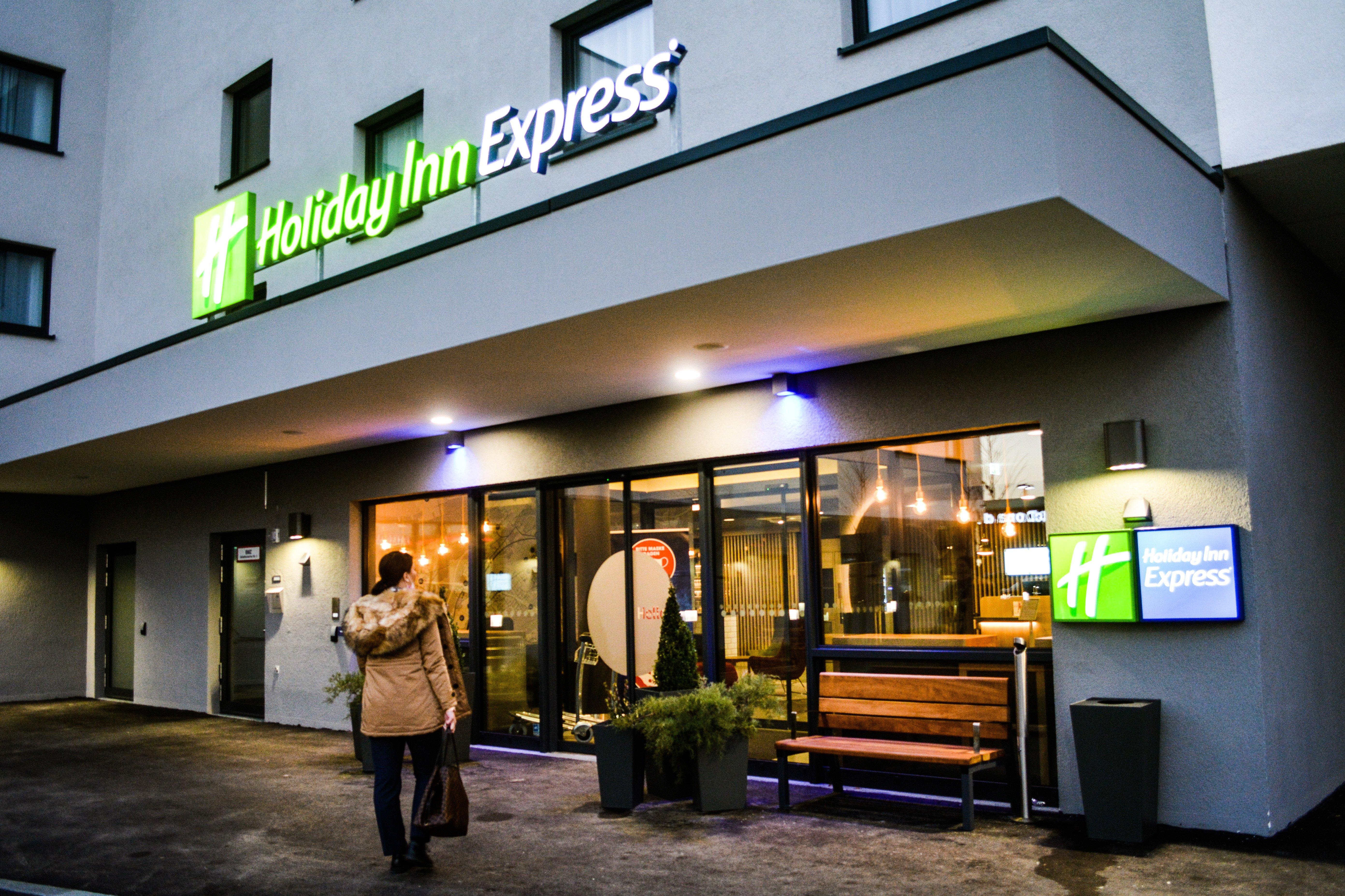 Holiday Inn Express Munich - Olching, An Ihg Hotel Esterno foto